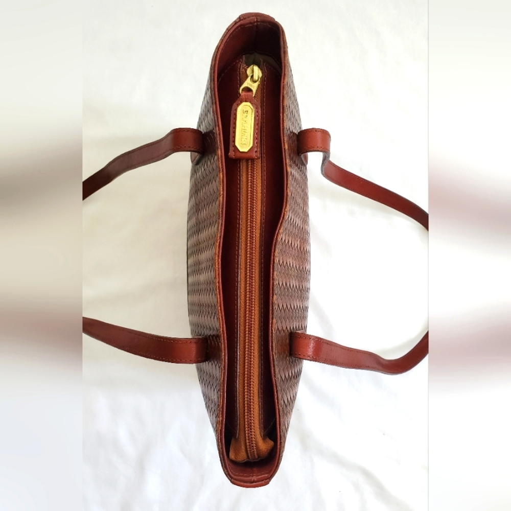 Brahmin Woven and Smooth Leather Tote in Chestnut Red. Size is 9”x12”x4”. - Picture 9 of 12